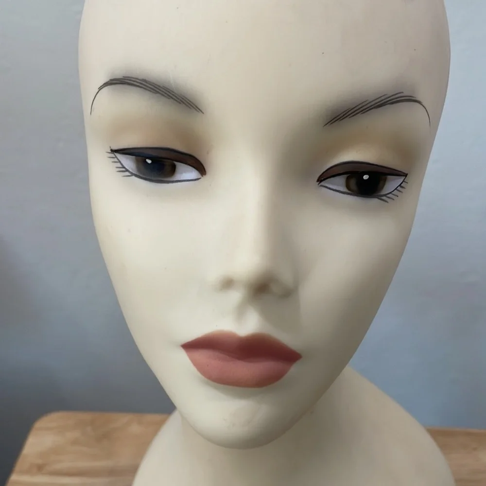 COPY - 53. Mannequin Head Plastic Display for Wigs Hats Sunglasses Jewelry - Picture 5 of 8
